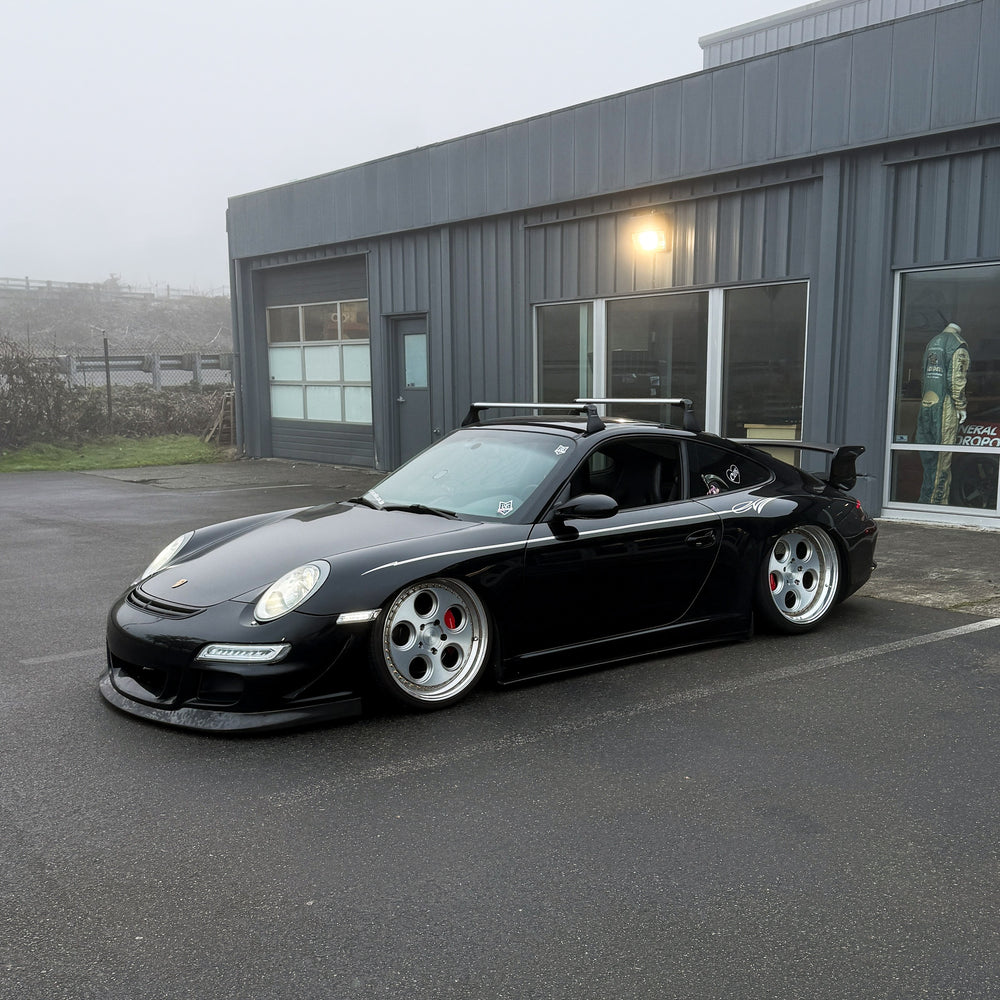 Rennline Carbon Frontlippe Aerokit/GT3/GT2 – Porsche 997.1 (2005–2008) – nur Aerokit/GT3 Stoßfänger – Hochglanz UV-/Hitzeschutz – ersetzt OEM 99750598300