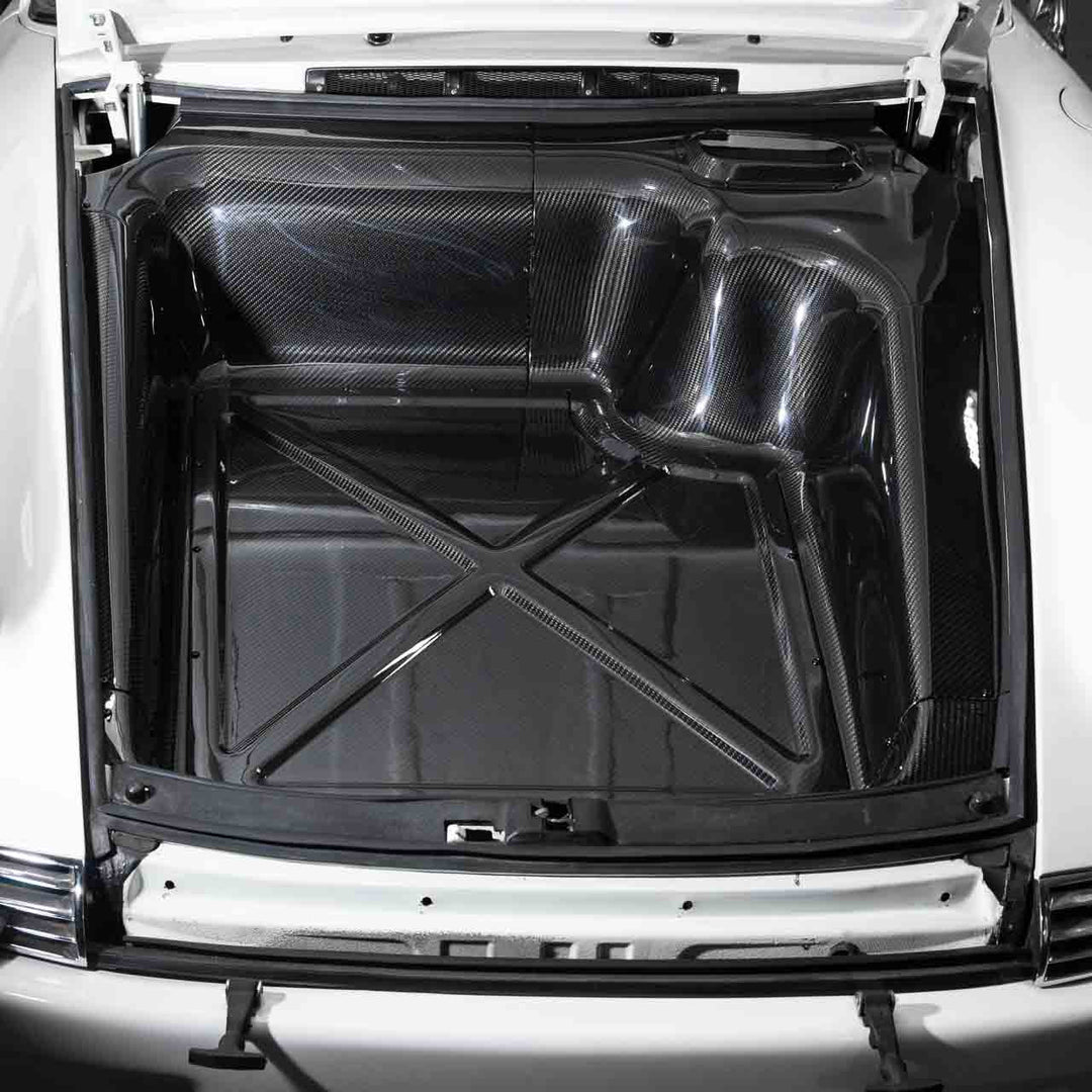Rennline Carbon Frunk Liner (Kofferraum-Auskleidung) aus Carbonfaser – Porsche 911 (1969–1989) – Ausführung wählbar (Long/Short Nose, Bremsen, Finish)