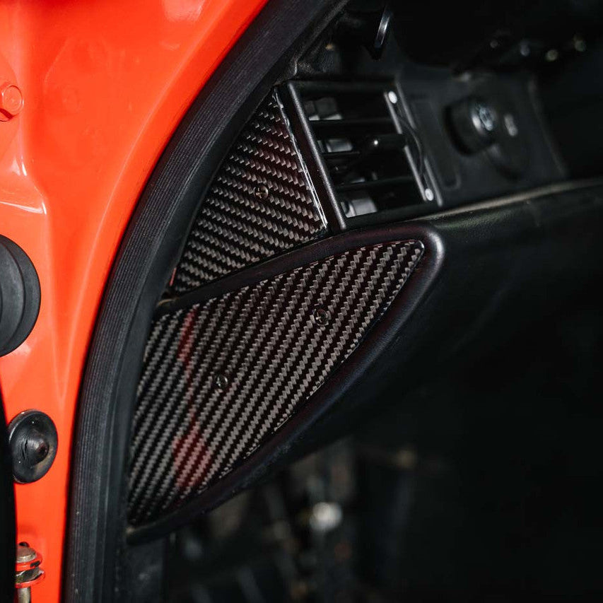 Rennline Carbon Armaturenbrett-Endkappen (Dash End Cap Kit) – Porsche 964/993
