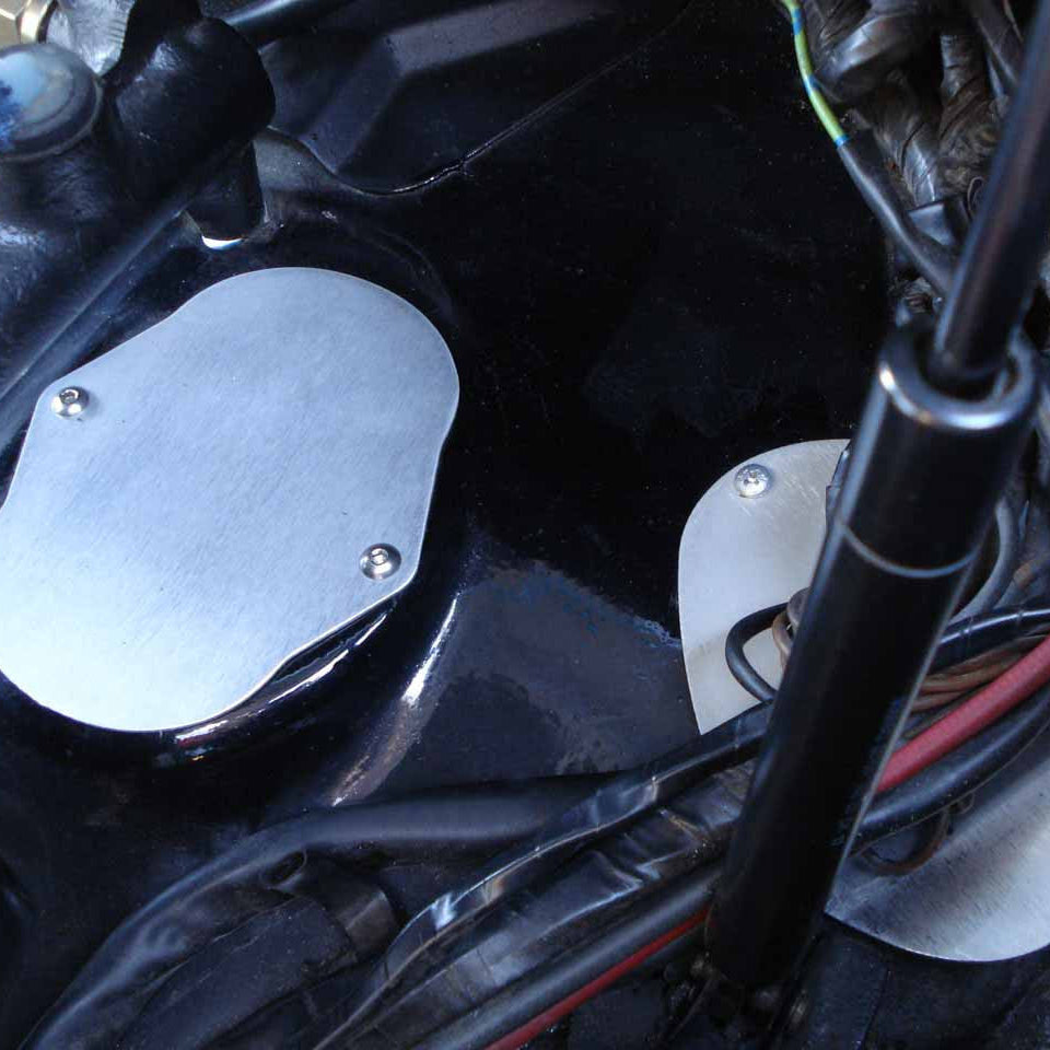 Rennline Firewall Block-Off Kit – 5-teiliges Verschlussplatten-Set für Spritzwandöffnungen – 911/930 (1965–1985.5) – Alu eloxiert oder schwarz pulverbeschichtet