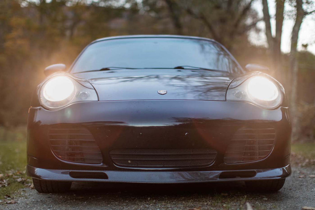 Rennline Carbon Frontlippe (Front Bumper Lower Lip) – Porsche 996 Turbo / 996 C4S / Turbo S (01–05) – OEM-Befestigungspunkte
