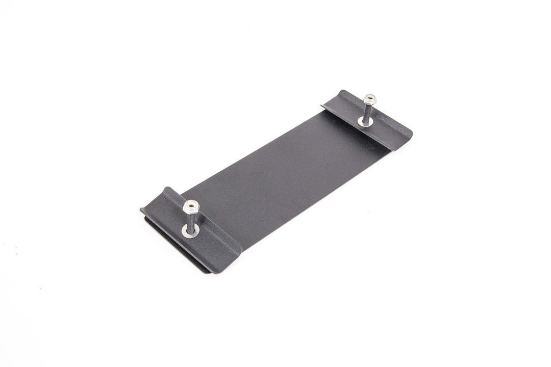 Rennline Radio-Delete / Radio-Block-Off Platte – Porsche 911/912/930 (1974–1985.5) – OEM-Look, schwarz pulverbeschichtet
