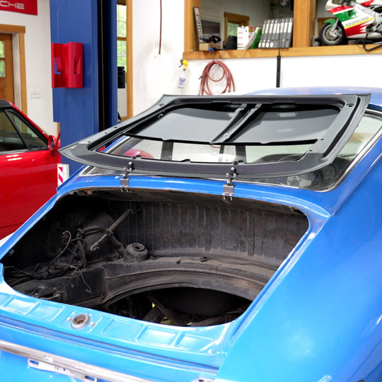 Rennline 911R Heckdeckel-Scharnier „Flip-Over“ – Porsche 911 Coupé (1963–1989) – Quick-Release, inkl. Edelstahl-Hardware