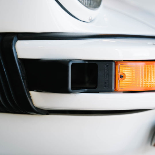 Rennline Luftführung Ölkühler vorne / Air Scoop – Porsche 911/930 „Impact Bumper“ (1974–1989) – links/rechts, Delrin, Plug & Play