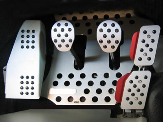 Rennline (Rev2) 4-teiliges Pedalset – Porsche 911/912/930/964/993 (Auswahl: gelocht oder Rubbergrip)