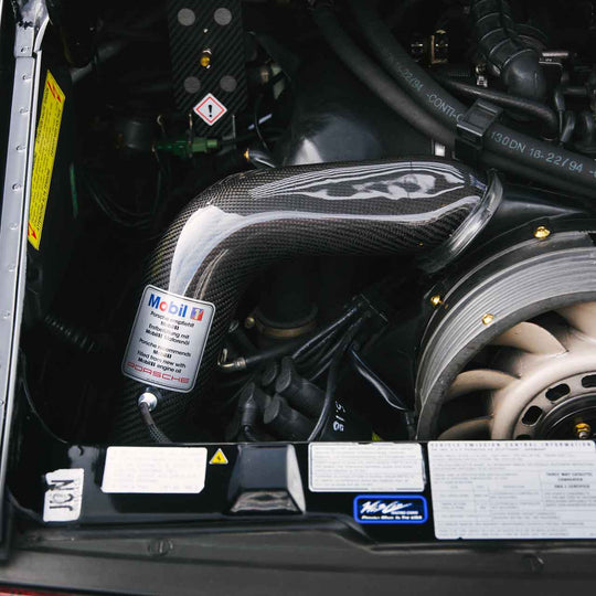 Rennline RS Carbon Heater Duct (Blower-Motor-Bypass) – Carbon, „No Plate“ – Porsche 964/993 (außer 1995, nicht Turbo)
