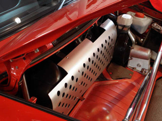 Rennline Gebläsemotor-Abdeckung aus eloxiertem Aluminium – Porsche 911/912/930 (1977–1989, mit Bremskraftverstärker)